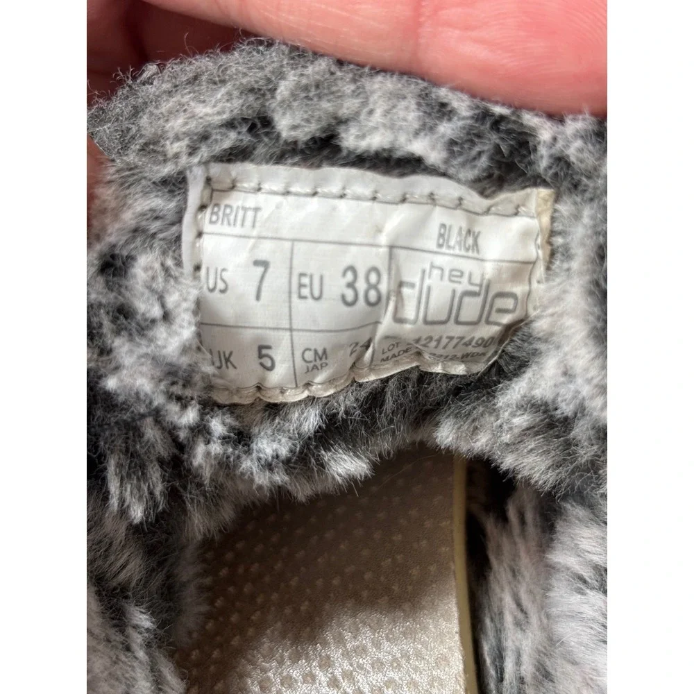 Hey Dude Britt‎ Black Faux Fur Lined Boots Women's Size 7 Comfort Winter Cozy
